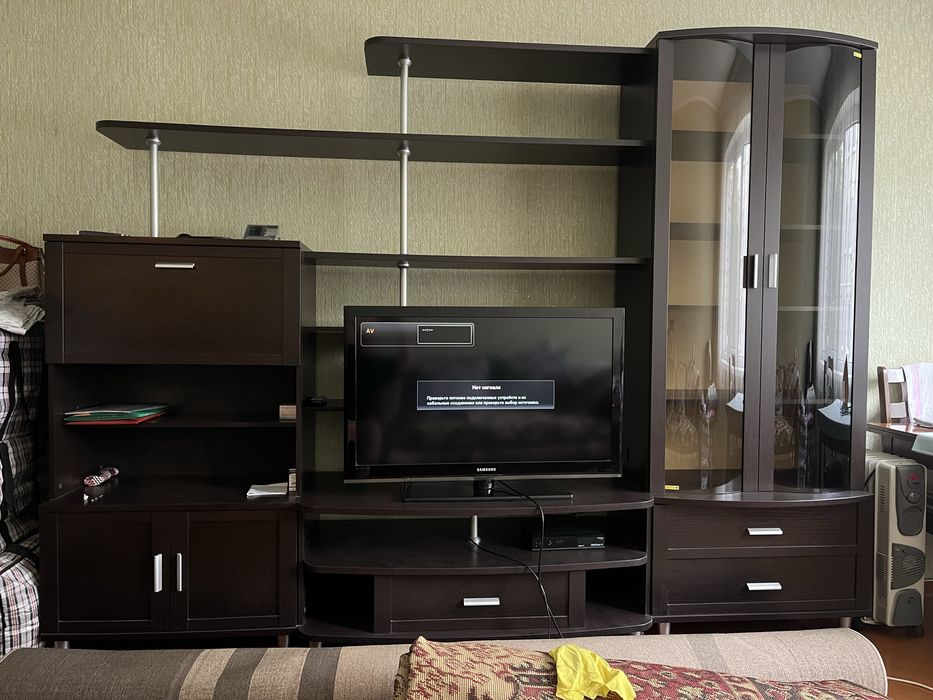 Продам стенку в хорошем состоянии