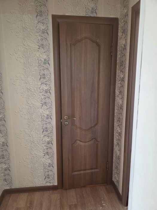 Продам двери б/у