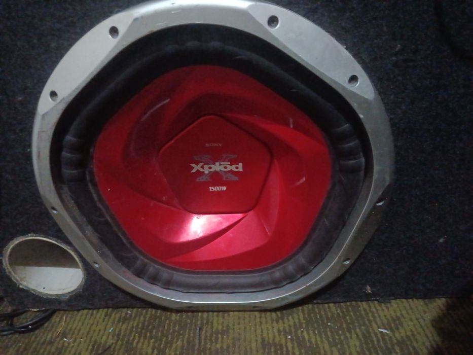 Сабвуфер 15"sony xplod