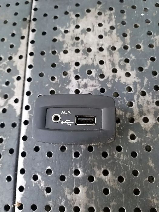 Port usb renault scenic 3 280230006r