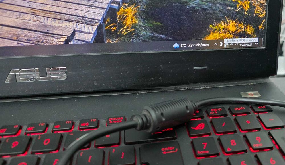 Vand  Assus gaming G751J