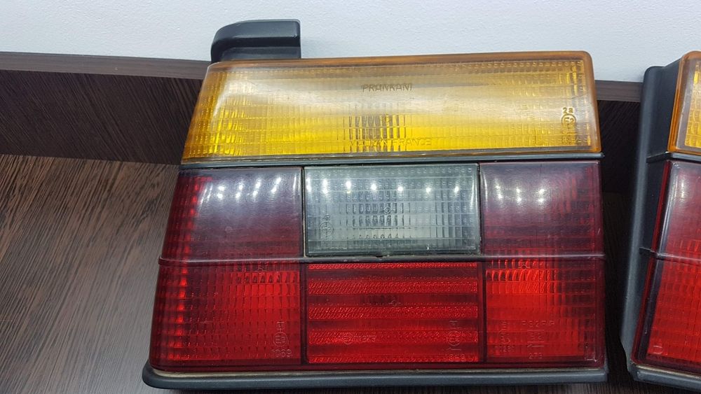Triple stopuri VW Jetta 2
