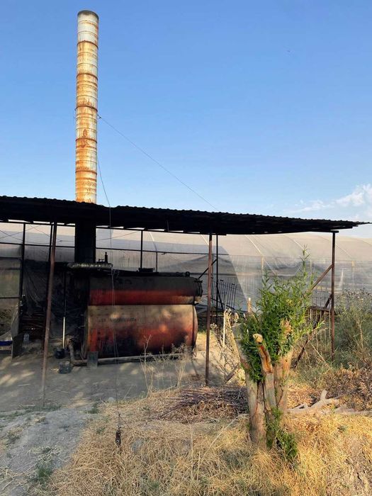 Продам промышленный котел для обогрева теплиц