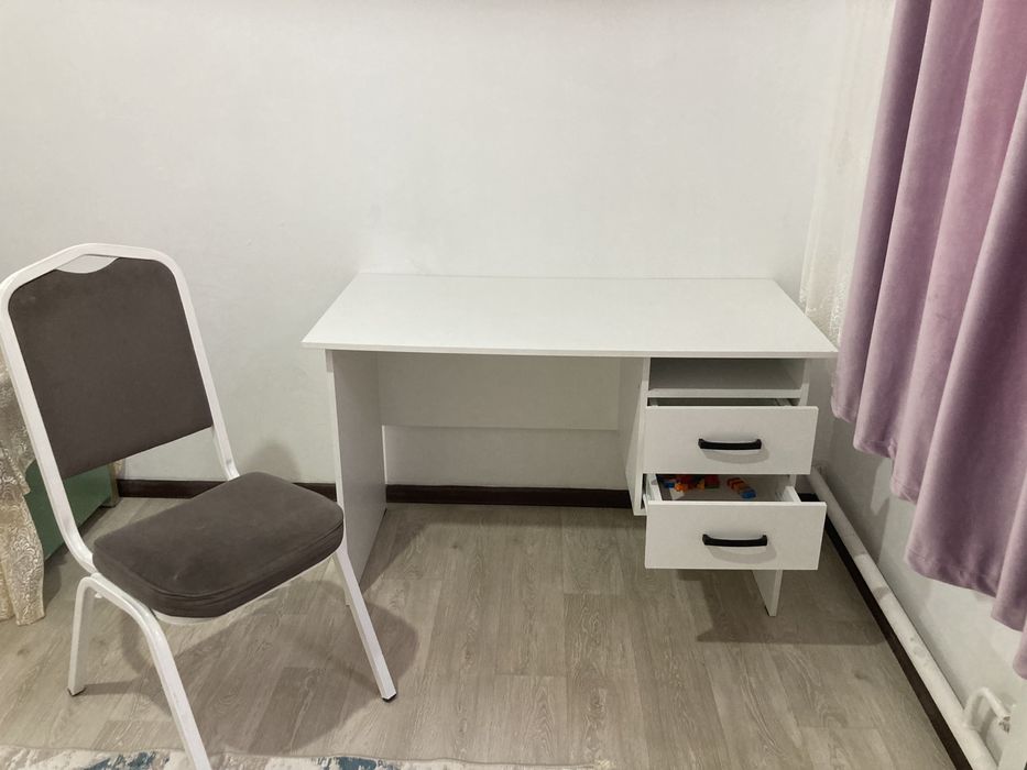 Парта сабақ оқуға арналған