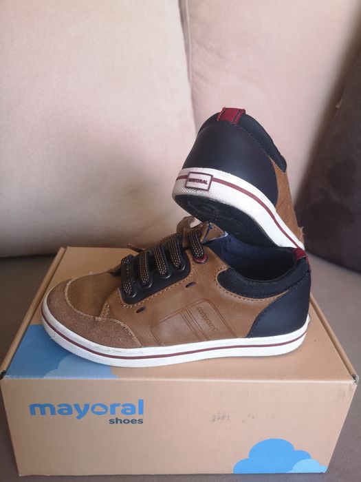 Обувки Мayoral момче