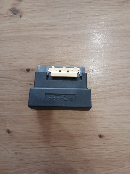 Adaptor SATA 22 pini T-M unghi 90 grade jos