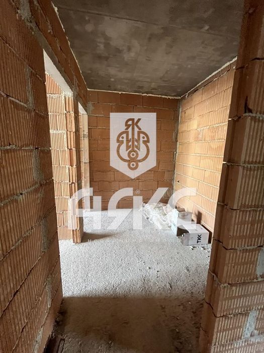 Продава се Четиристаен апартамент в София, Малинова долина - 143 кв.м за 1227 €/кв.м - Снимка #5