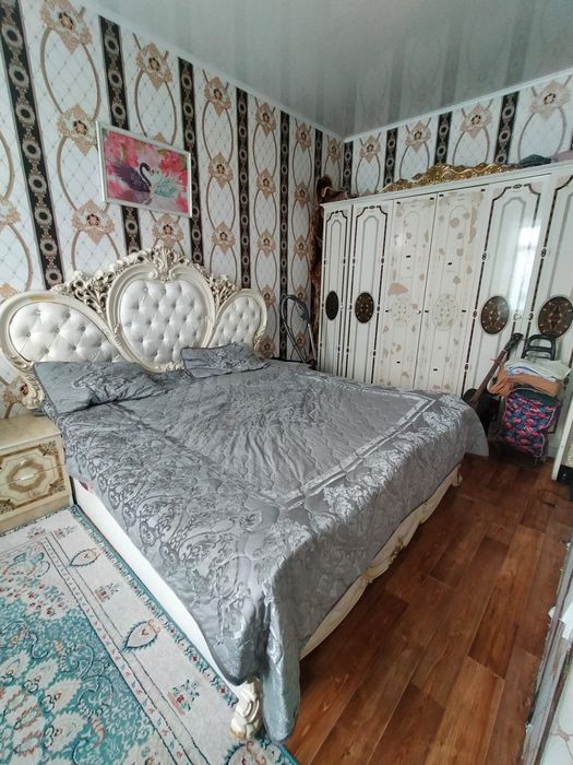Продам трёхкомнатную квартиру