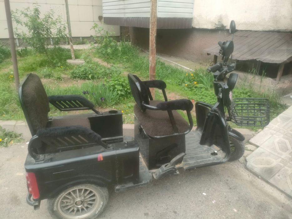 Продам трицикл электрический