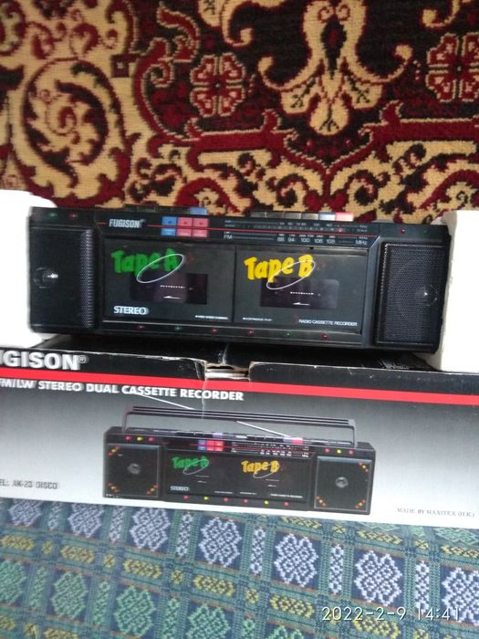 Радиомагнитола новая