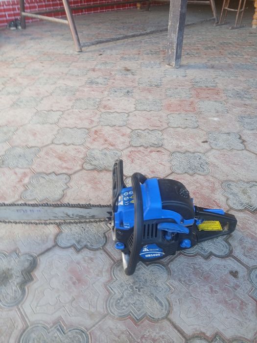 Бензопила хороший состояние