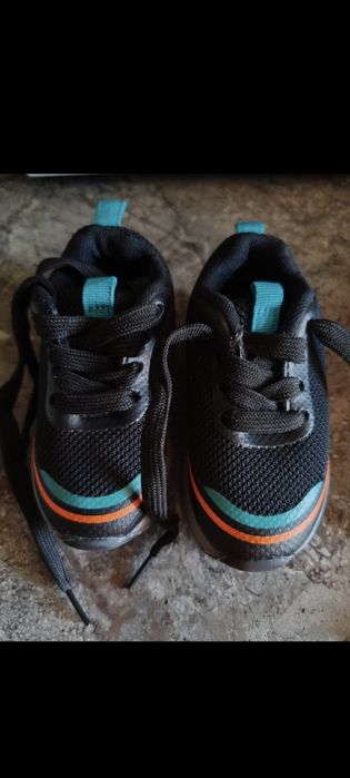 Încălțăminte băiat mărimea 22