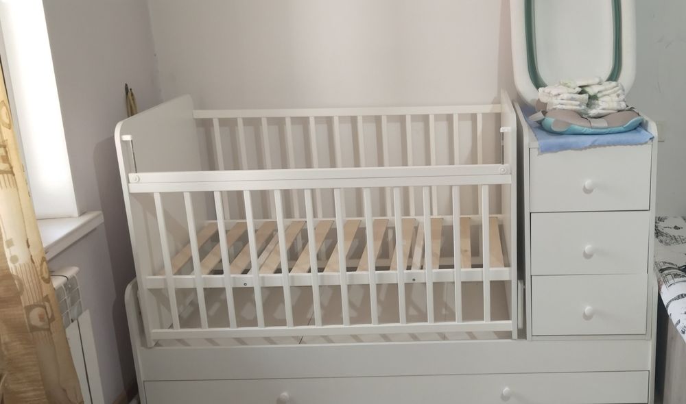 Продам детскую кроватку