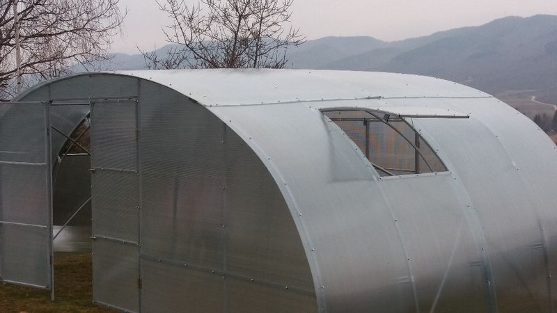 Акция 2026 - Поликарбонатни оранжерии хоби, вила, гради