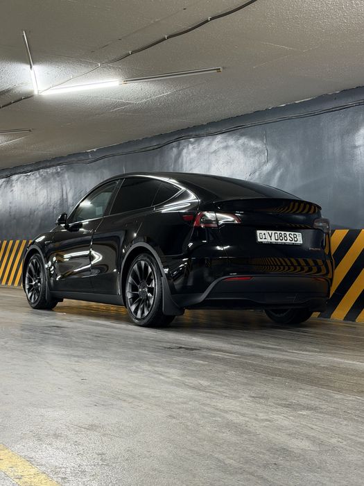 Tesla Model Y Performance 0-100 ga 3,5 sekund