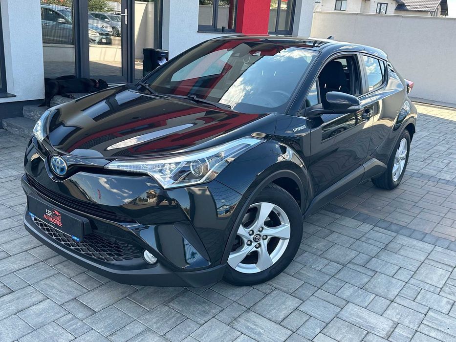 Toyota C-HR 2019 1,8 hybrid acceptam Rate buy-back variante !