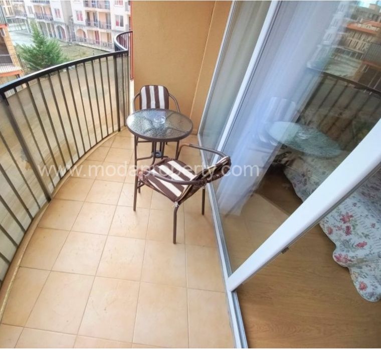 Дава се под наем Едностаен апартамент в к.к. Слънчев бряг - 42 кв.м за 229.5 € - Снимка #3