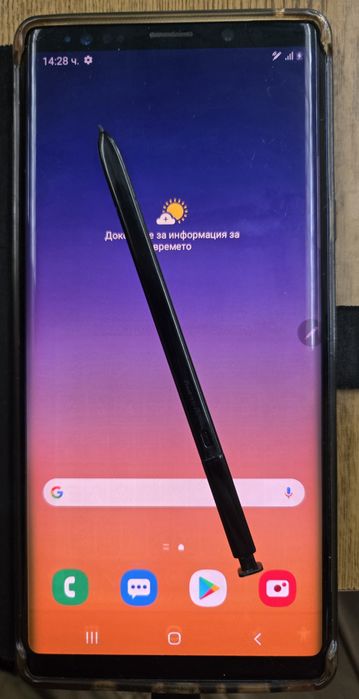 Смартфон SAMSUNG НОТ 9 с писалка о много калъфи