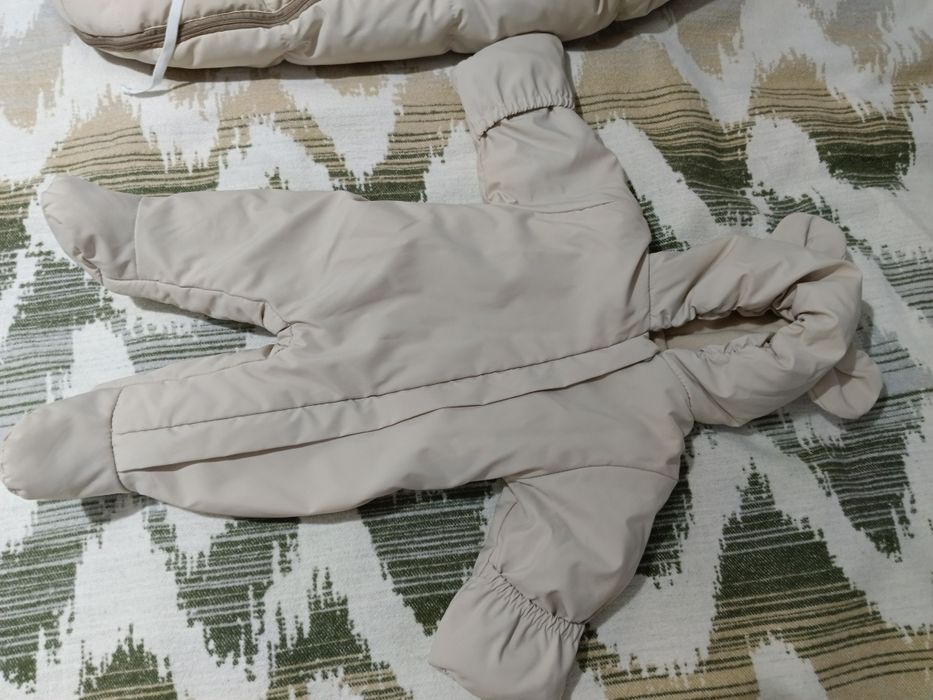 Продам комбинезон, от 0 до 3х месяцев,