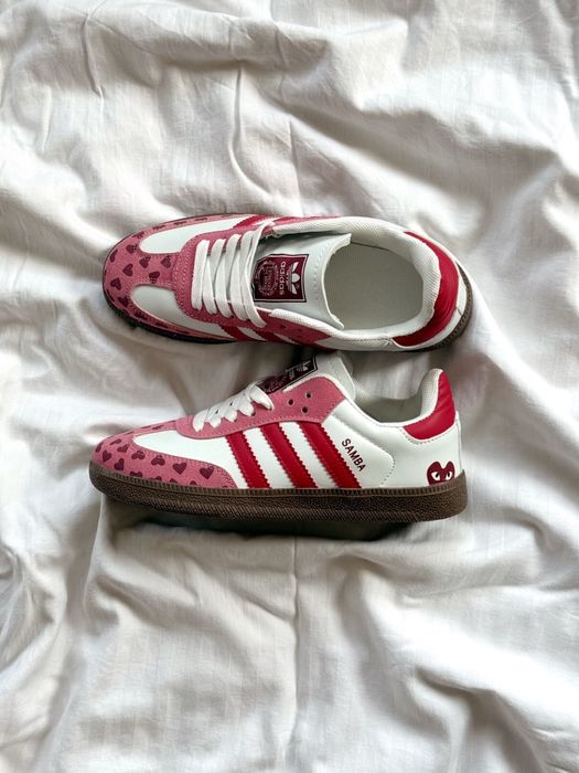 Продам кеды Adidas Samba Pink Hearts