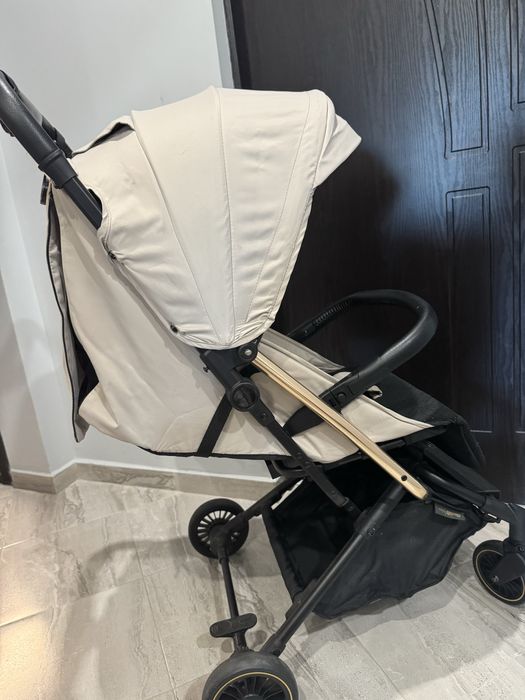 Лятна количка Chipolino Bijou