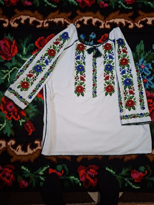 Ie traditionale de bucovina