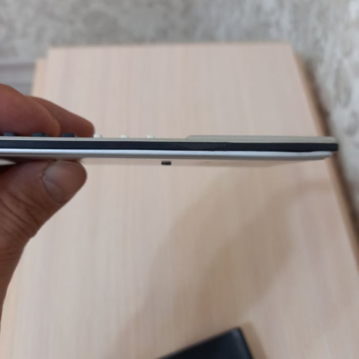 Продам калькулятор