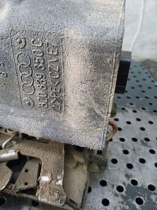 Broasca usa dreapta spate audi a2 8z0 8z0839350c