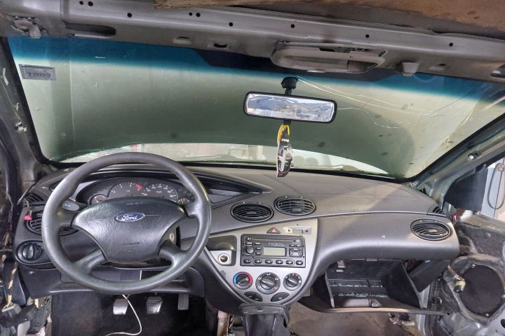 Display bord 102327014 102327014 Ford Focus prima generatie