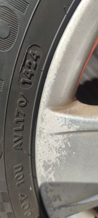 Vând anvelope de vara hankook