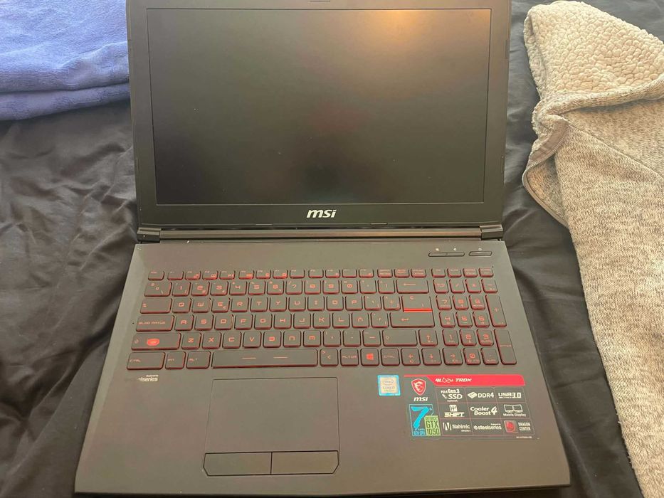 MSI GL62M 7RDX i7-7700HQ / GTX 1050 4GB / 16GB / 1.25TB SSD