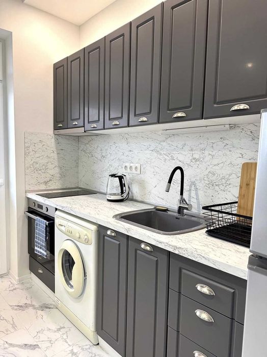 Дава се под наем Двустаен апартамент в Пловдив, Център - 52 кв.м за 348.84 € - Снимка #4