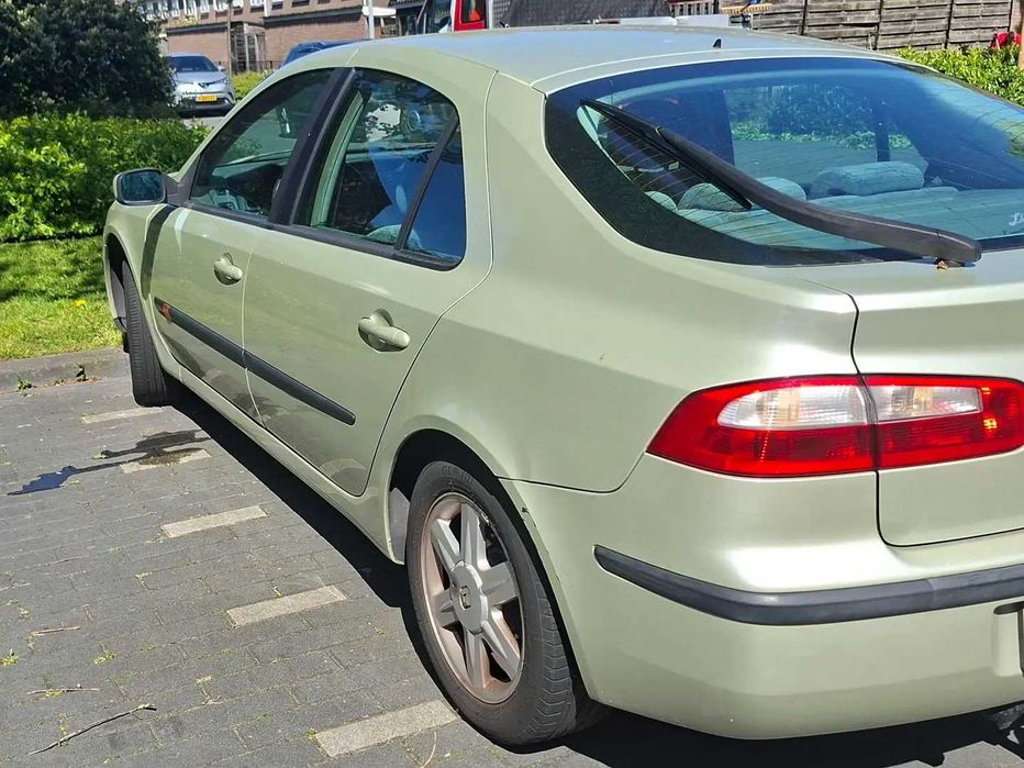 Renault Laguna II 1.8 benzin 120к.с. хечбек се продава на части