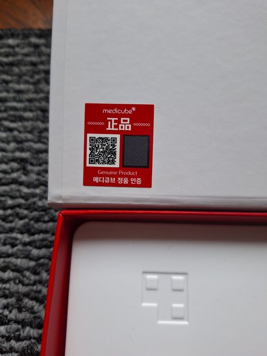 Medicube age-r booster