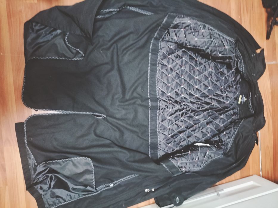 Продаётся мужской плащ