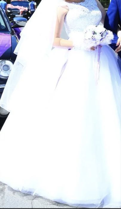 Продам пышное свадебное платье