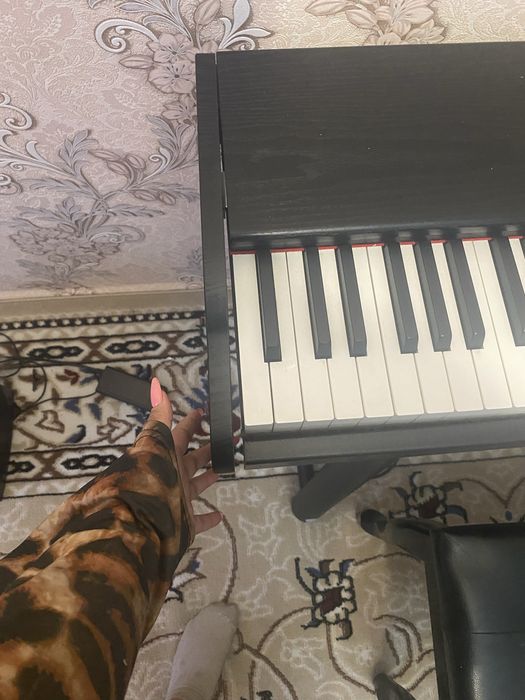 Цифровое пианино G music