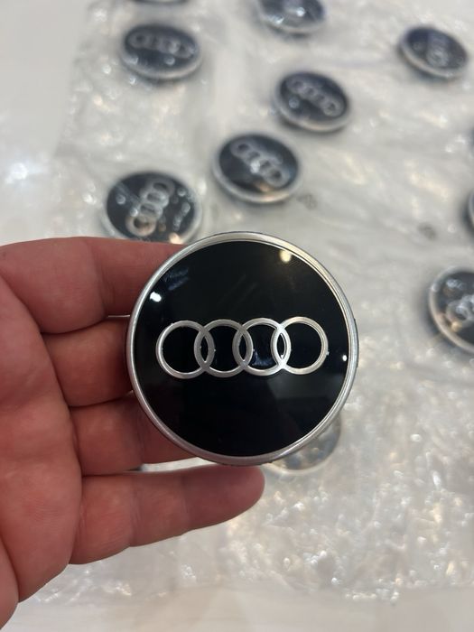 AUDI оригинални капачки 4 бр.