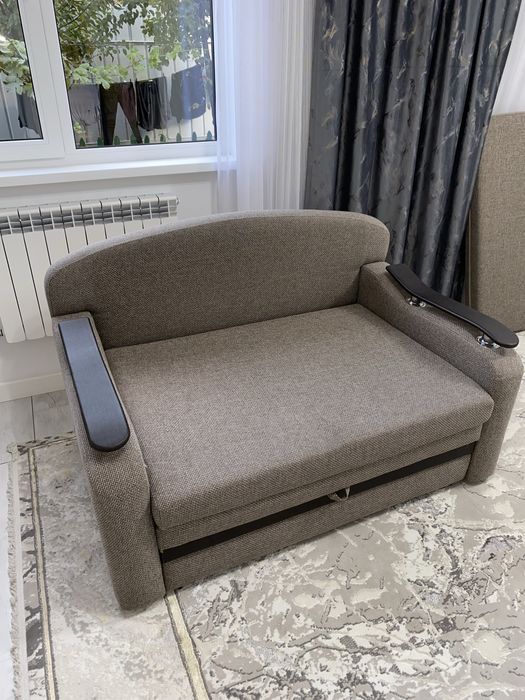 Диван,Сафа для дома