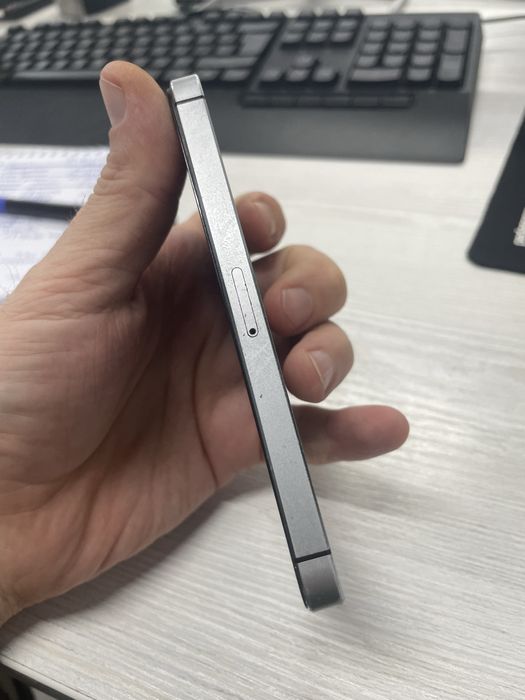 Iphone 5s qora legenda