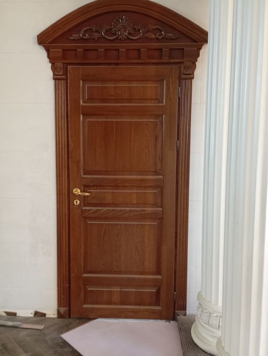 Натуральные двери  дуб