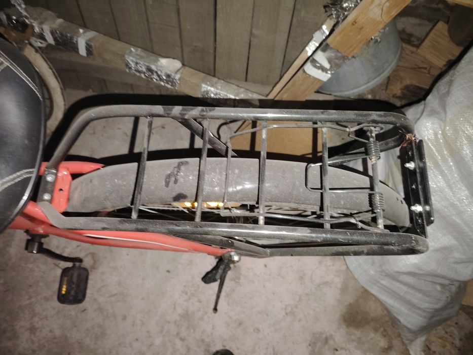 Vand bicicleta rosie