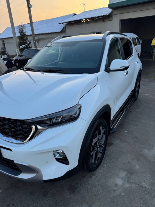 kia sonet full benzin