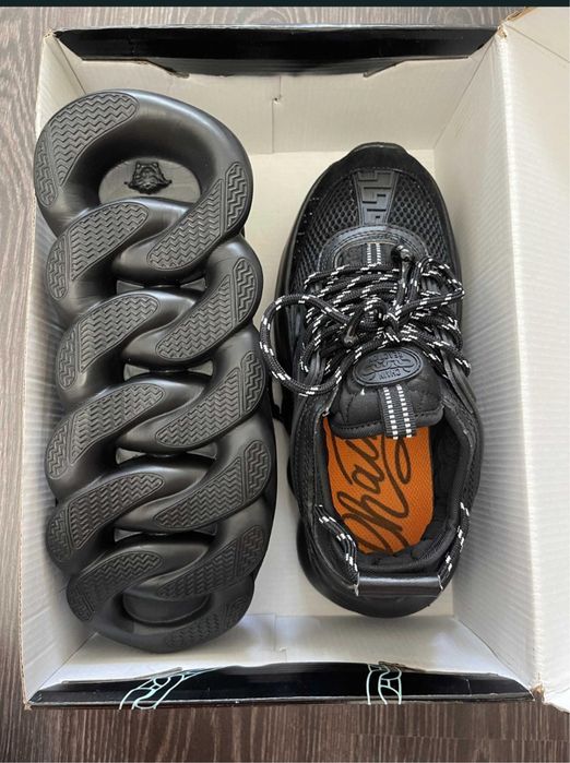 Versace Chain Reaction
