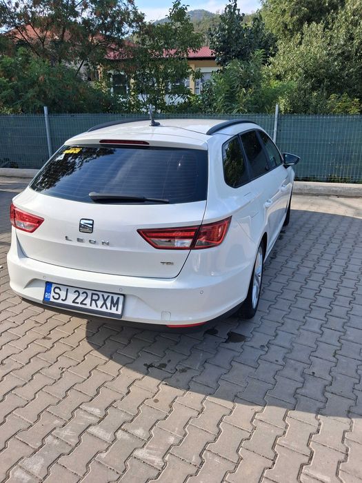 Seat Leon 2.0 tdi  vând schimb cu Dacia Duster  2018>2019 plus diferenta.