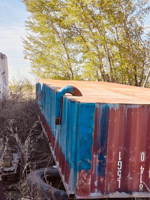 Продам емкость - цистерну для воды