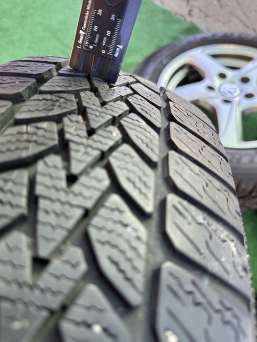 5х112 15 за vw golf 5,6,passat touran cadi skoda seat със зимни dunlop  гуми 6мм