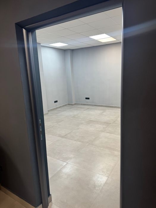 Spațiu comercial PREMIUM 55mp, renovat complet, parter, acces stradal – ideal birou/cabinet