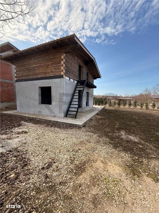 RECO Casa  Cvadruplex de vanzare in Baile 1 Mai , aproape de Aqua Park