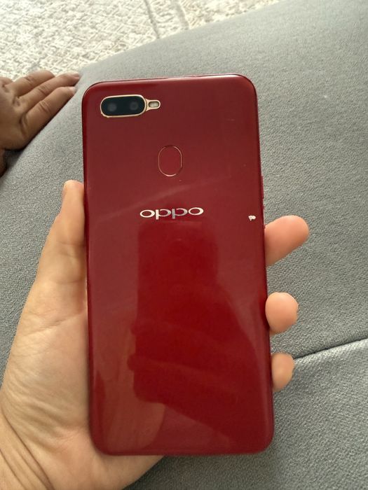 Оппо телефон……..